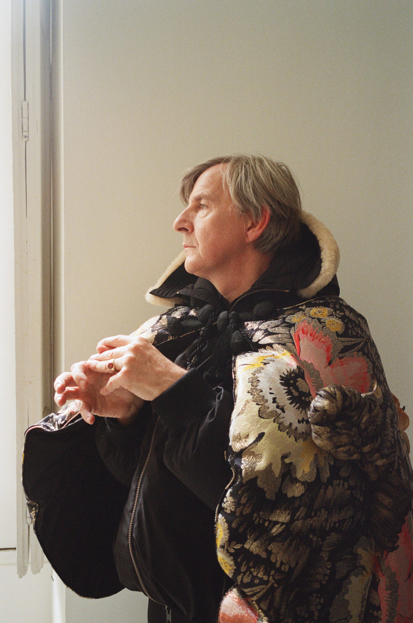 Johan Creten, wearing Dior